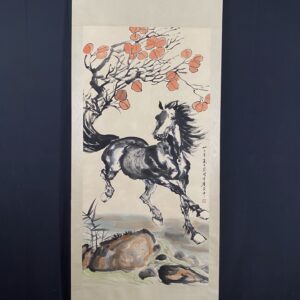 【徐悲鴻】馬， 一物一圖，純手繪字畫 裱裝尺寸：約214*92cm左右 畫芯尺寸：約134＊67cm左右