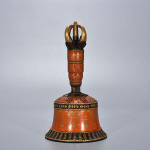 清乾隆礬紅地描金雕刻梵文搖鈴20*10.5厘米